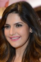 Zarine Khan | Yina Zarine Khan