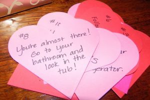 5 Say it Through a Treasure Hunt | Yina TopUniqueWaystosayPubliclyYourLove