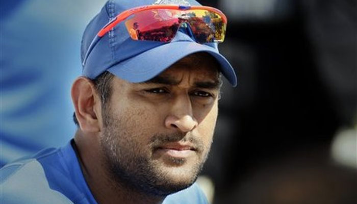 MAHENDRA SINGH DHONI