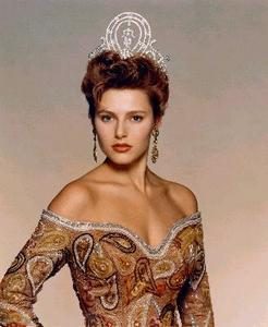 TopMostBeautifulMissUniverseWinnersofalltime