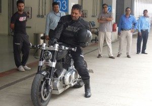 dhoni  bike f