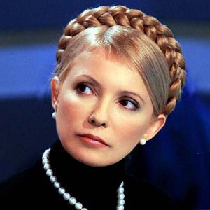 9 Yulia Tymoshenko Ukraine | Yina TopHottestPoliticiansintheWorld