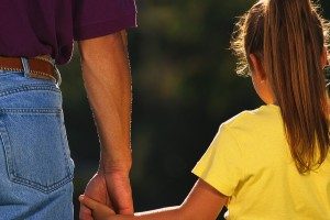 Top  Things to Gift your Dad on his Anniversary