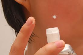 TopNaturalSimpleWaystoAvoidPimples