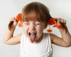 5 Throw tantrums | Yina TopCutestThingsthatKidsdo