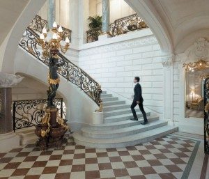 8 Elegant Staircase Paris | Yina TopMostAmazingStaircasesinWorld