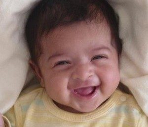 9 They giggle | Yina TopCutestThingsthatKidsdo