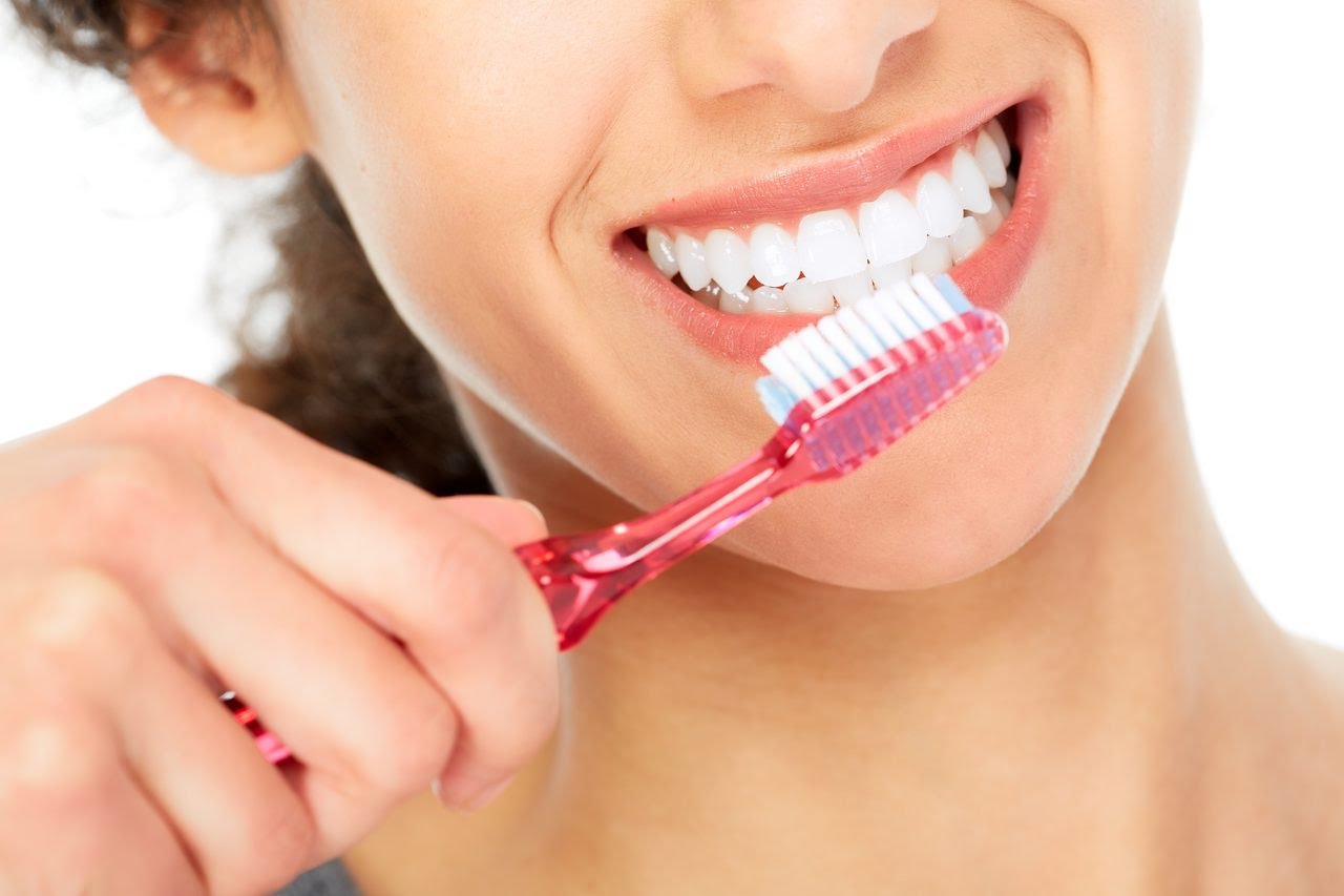 How can I make my teeth white and healthy